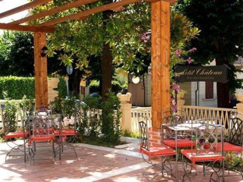 Petit Chateau Montecatini Terme Exterior foto